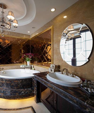 Miroir rond avec cadre pour salle de bain