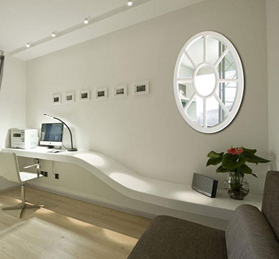 Miroir mural ovale avec cadre